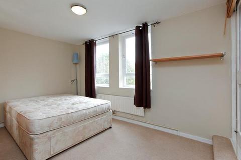 2 bedroom apartment to rent, Burr Close, London, E1W