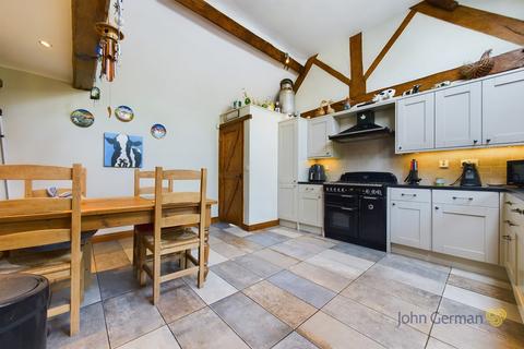 Larkspur Cottage Hound Hill, Marchington, Uttoxeter, ST14 8LN