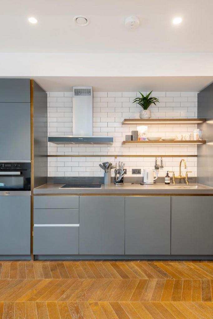 Apartment 65, Switch House East Hi-5.jpg