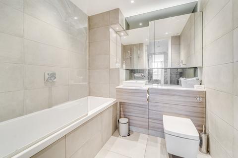 1 bedroom apartment for sale, Smithfield Square, High Street N8