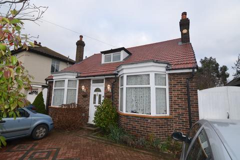 3 bedroom detached bungalow for sale, Old Farm Avenue, Sidcup DA15