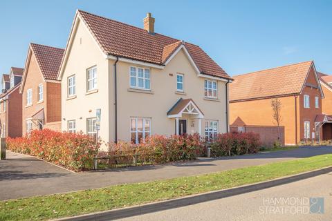 3 bedroom detached house for sale, Harness Maker Way, Hethersett