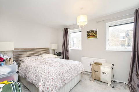 2 bedroom house to rent, Shirland Mews, Maida Vale, London, W9