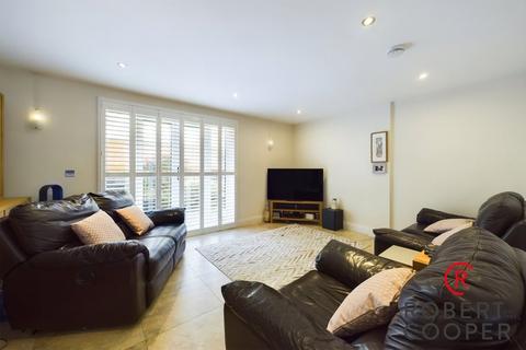 2 bedroom apartment for sale, King Edward House, King Edward Place, Bushey, WD23