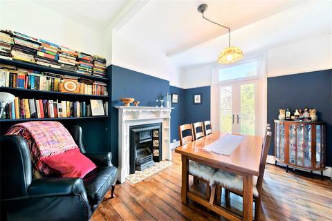 undefined, Parkgate Road, Wallington SM6