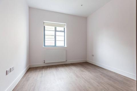 1 bedroom flat to rent, Gladstone House, N22, Wood Green, London, N22