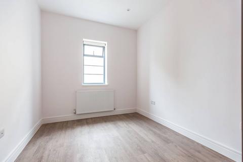 1 bedroom flat to rent, Gladstone House, N22, Wood Green, London, N22