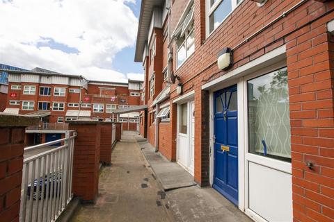 undefined, Shepherds Gardens, Birmingham B15