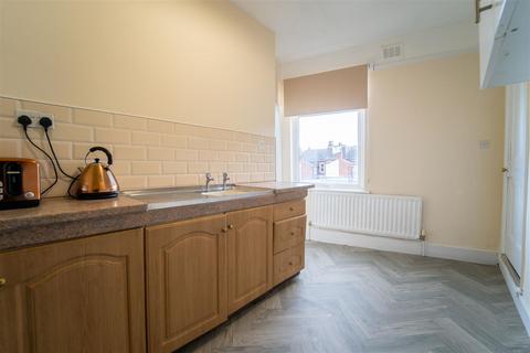 3 bedroom house to rent, Pershore Road, Birmingham B30