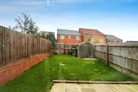 3 bedroom semi-detached house to rent, Kronos Close, Peterbrough, PE2