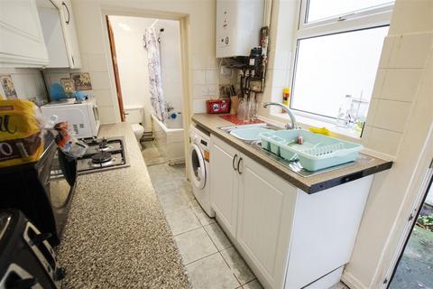 3 bedroom house to rent, Winnie Road, Birmingham B29