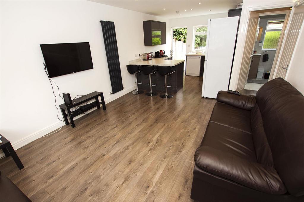 Open Plan Kitchen/ Living Area