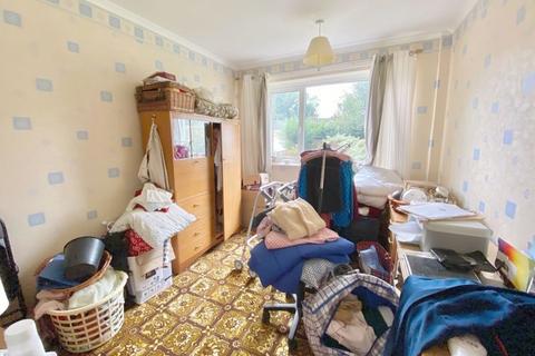 9 Broxburn Road, Warminster, BA12 8EX