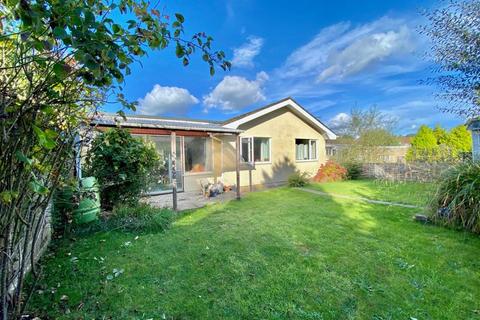9 Broxburn Road, Warminster, BA12 8EX