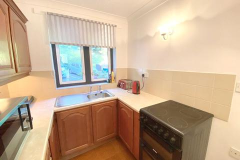 2 bedroom retirement property for sale, Waldron Court, Church Street, Longbridge Deverill