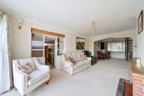 3 bedroom detached house for sale, Romney Way, Tonbridge, TN10 4PG