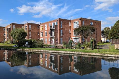 15 River Park, Hemel Hempstead, HP1 1RB