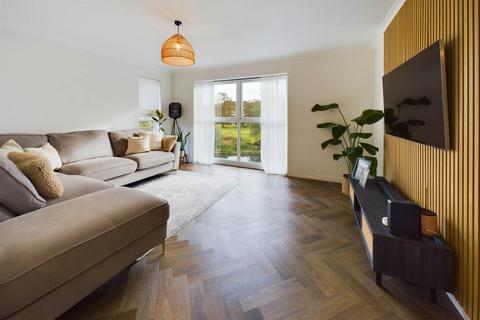 15 River Park, Hemel Hempstead, HP1 1RB