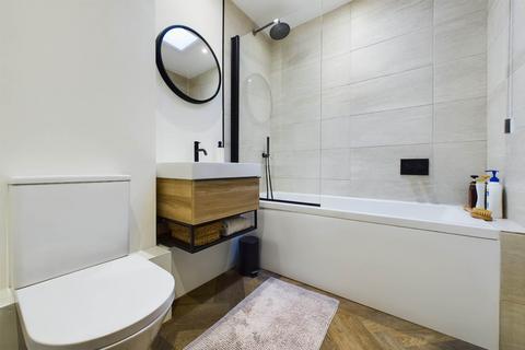 15 River Park, Hemel Hempstead, HP1 1RB