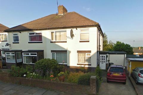 4 bedroom semi-detached house to rent, Geoffrey Avenue, Nevilles Cross