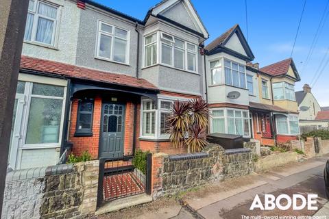 4 bedroom terraced house for sale, Westbourne Grove, Westcliff-On-Sea