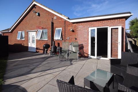 3 bedroom semi-detached bungalow for sale, Orchard View, Ash