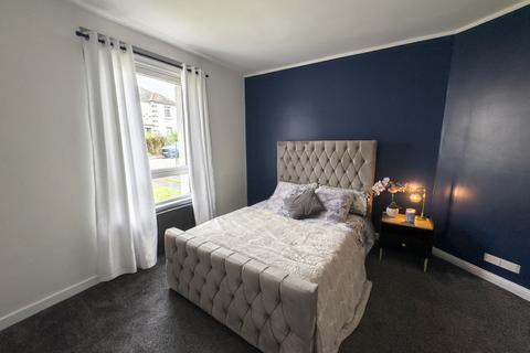 215 Aros Drive, Glasgow, G52 1TJ