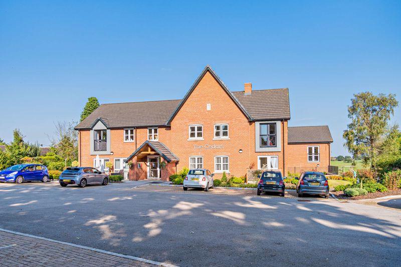 Malpas 3 bed retirement property for sale £300,000