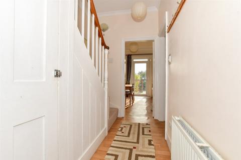 3 bedroom cottage for sale, Grenham Bay Avenue, Birchington, Kent