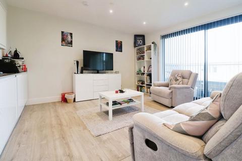 1 bedroom flat for sale, Heron Drive, Langley