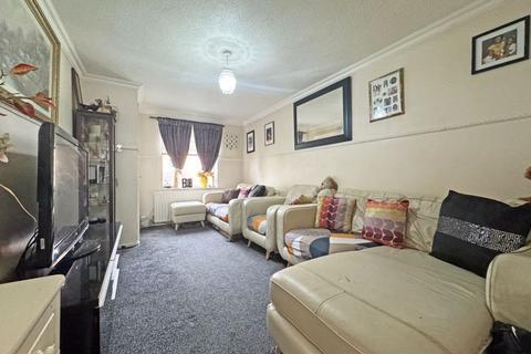 2 bedroom terraced house for sale, Solari Close, TIPTON, DY4 0UQ