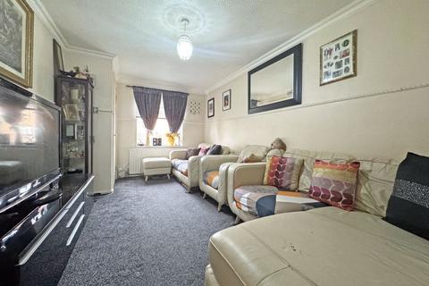 2 bedroom terraced house for sale, Solari Close, TIPTON, DY4 0UQ