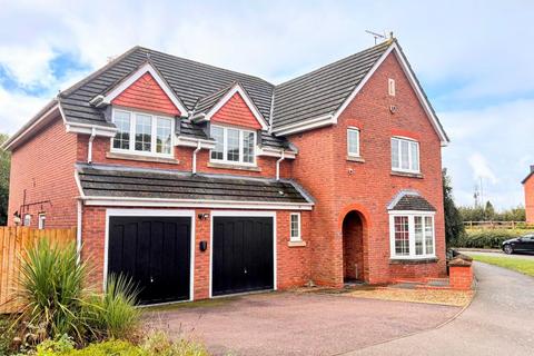 6 bedroom detached house for sale, Pagnell Court, Wootton Fields, Northampton NN4