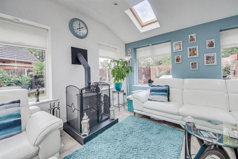 7 Brightstone Close, Banks, Southport, PR9 8FH