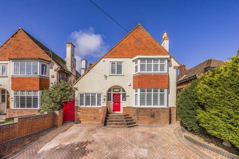 4 bedroom detached house for sale, Havant Road, Farlington