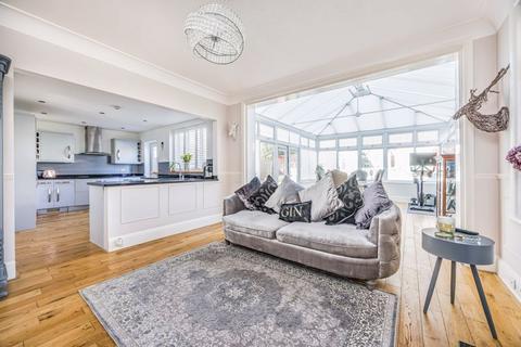 4 bedroom detached house for sale, Havant Road, Farlington