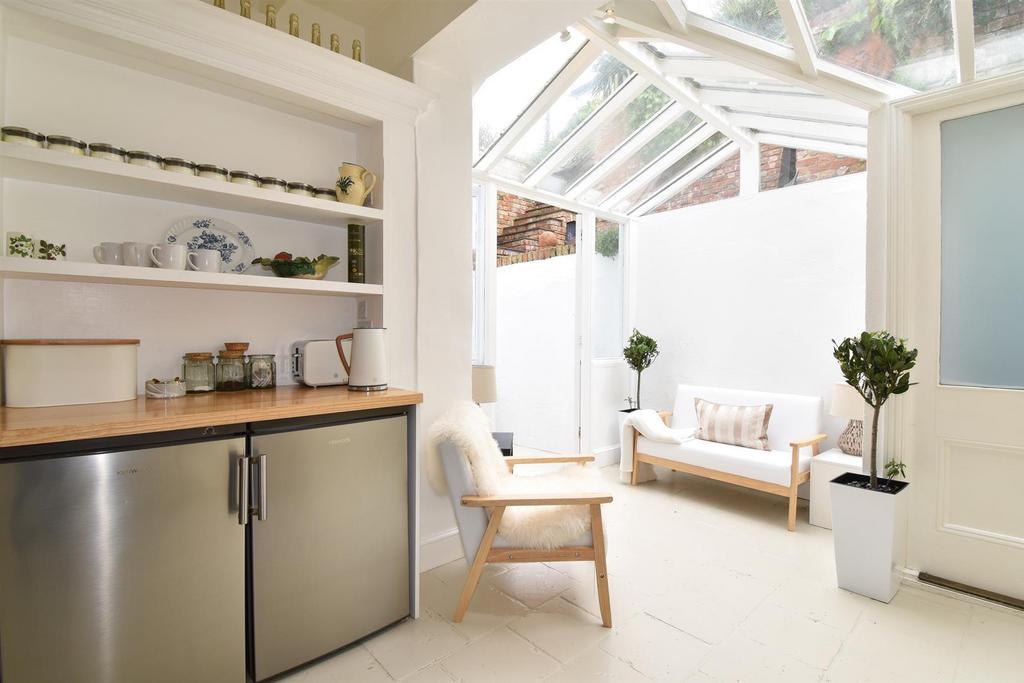 Kitchen/breakfast room