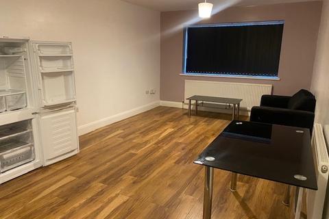 2 bedroom flat for sale, BROADVIEW, Staines