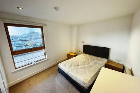 1 bedroom flat to rent, Leeds, UK, LS10