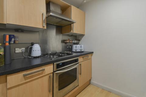 1 bedroom apartment for sale, Bowman Lane, Leeds LS10