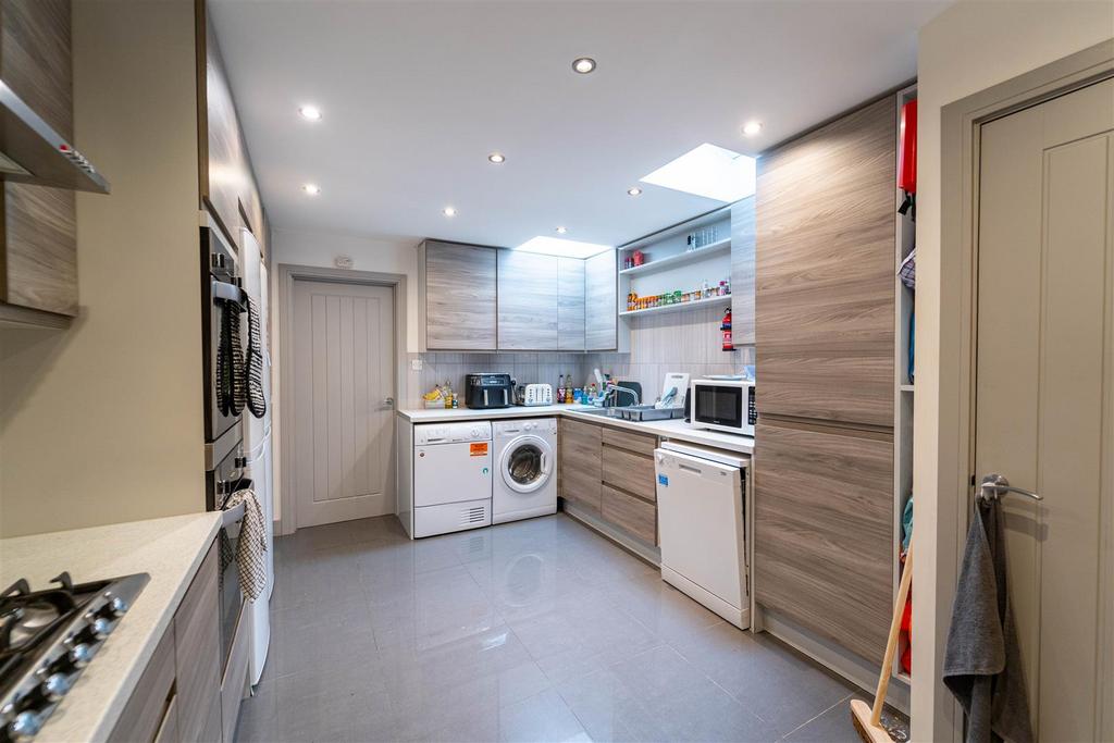 House in Birmingham, Bournbrook - More
