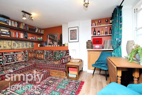 2 bedroom cottage to rent, Little East Street, Brighton