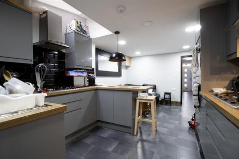 6 bedroom house to rent, Alton Road, Birmingham B29