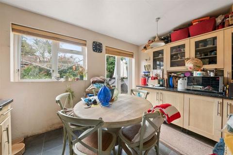 3 bedroom semi-detached house for sale, Wimborne Avenue, Southall