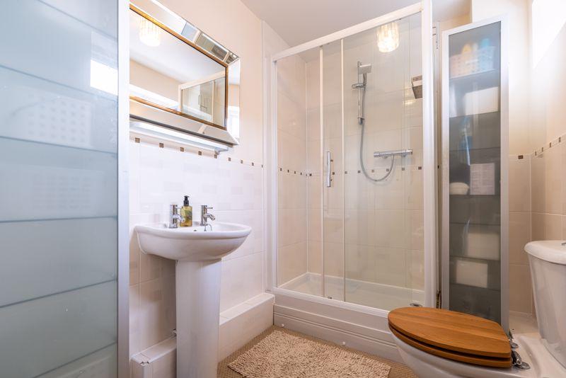 En-Suite to Bedroom