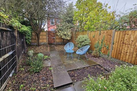 87 Brookfield Road, Hockley, Birmingham, B18 7JA