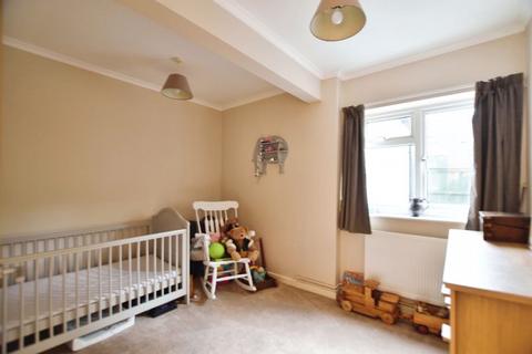 The Nook Figsbury Road, Winterbourne Dauntsey, Salisbury, SP4 6EX