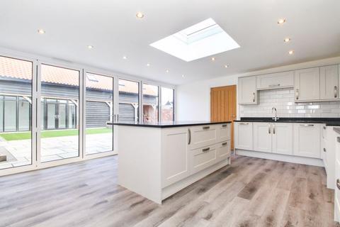 4 bedroom barn conversion for sale, 128 Barford Road, Bedford MK44