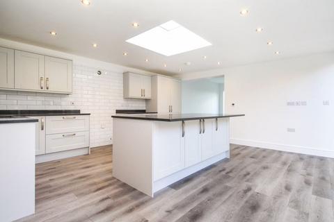 4 bedroom barn conversion for sale, 128 Barford Road, Bedford MK44