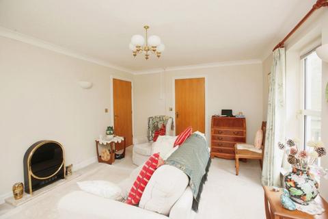 3 bedroom retirement property for sale, Torquay Road, Paignton TQ3